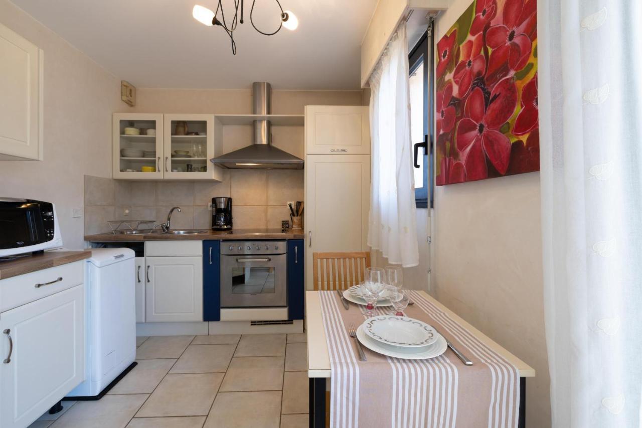Appartement Proche Lac Et Commerces Annecy Esterno foto